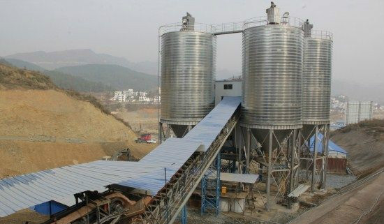 贵州平寨项目拌合系统建成投产