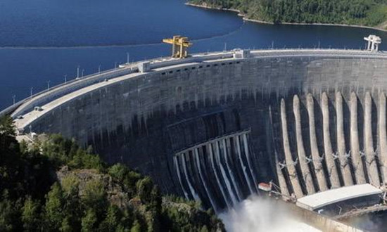 中电建水电九局提前30天完成桐梓槐子水库大坝浇筑