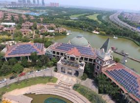 单晶光伏爬上温泉酒店屋顶 在靓丽风景中获得更多收益