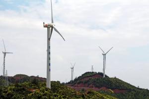 华能新能源：单机最高5300小时 全场平均超4000小时