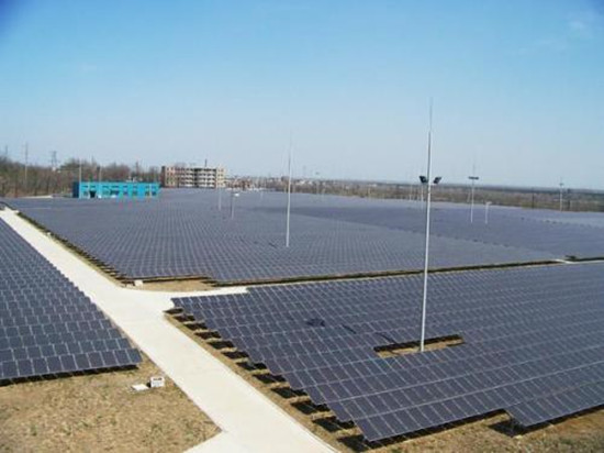 Azure电力获特伦甘纳邦100MW太阳能项目