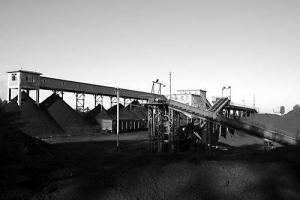 2018年动力煤价格维持高位震荡或有政策性周期性调整