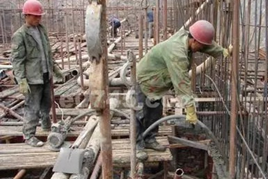 陕能榆阳一期100MW风电项目升压站浇筑完毕