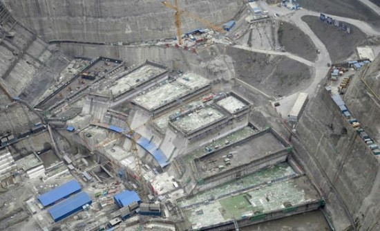 世界在建最大水电工程——白鹤滩电站大坝混凝土浇筑量突破100万立方米