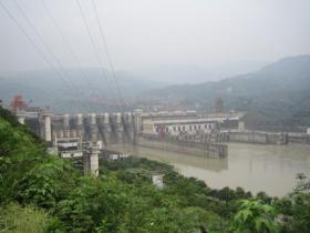 售电量价齐跌 岷江水电净利润预减50%