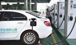 推进光伏扶贫 拟新建2000个村级电站