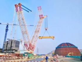 福清核电6号机组环吊主梁吊装开始
