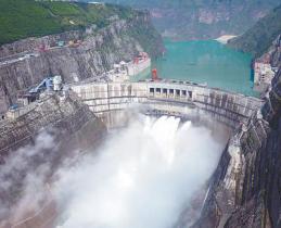 水电行业整体业绩稳中有升