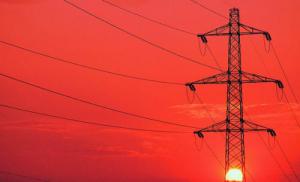 全国“两会”热议特高压促清洁发展