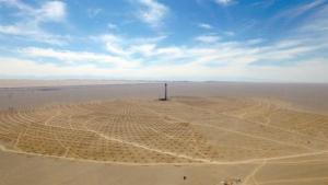 每年将有3.5亿度电从敦煌大漠发出
