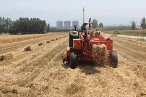 佳木斯推进秸秆综合利用工作