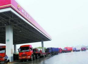 中国石油成品油西南陆路出口通道打通