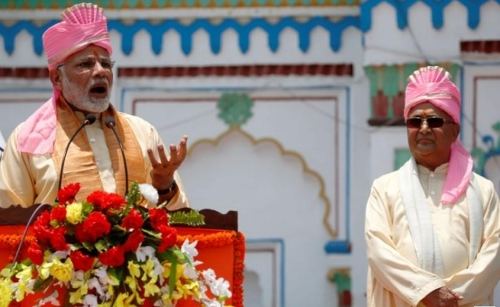 印度和尼泊尔的PM们开始建设900兆瓦的发电厂