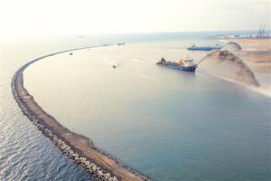 大数据里看变化： “一带一路”合作共赢成效显著