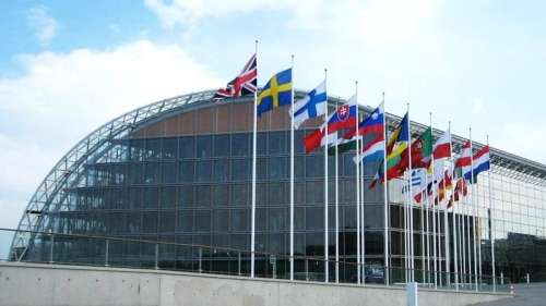 2017年，希腊吸纳了25亿欧元的EIB资金