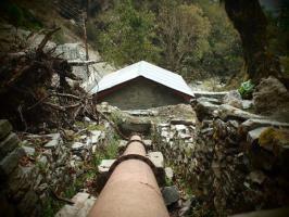 Rukum（西部）Triveni村两公斤电力生产的工作大幅度减少