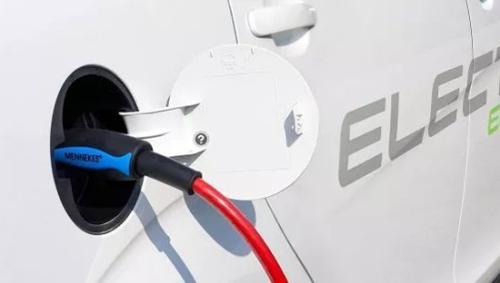 外媒：中国电动车销量将持续占全球总量的一半