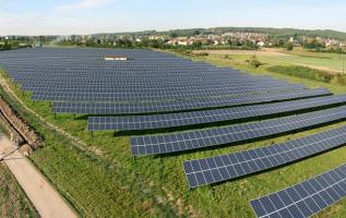 宁顺如何成功发展清洁电力？