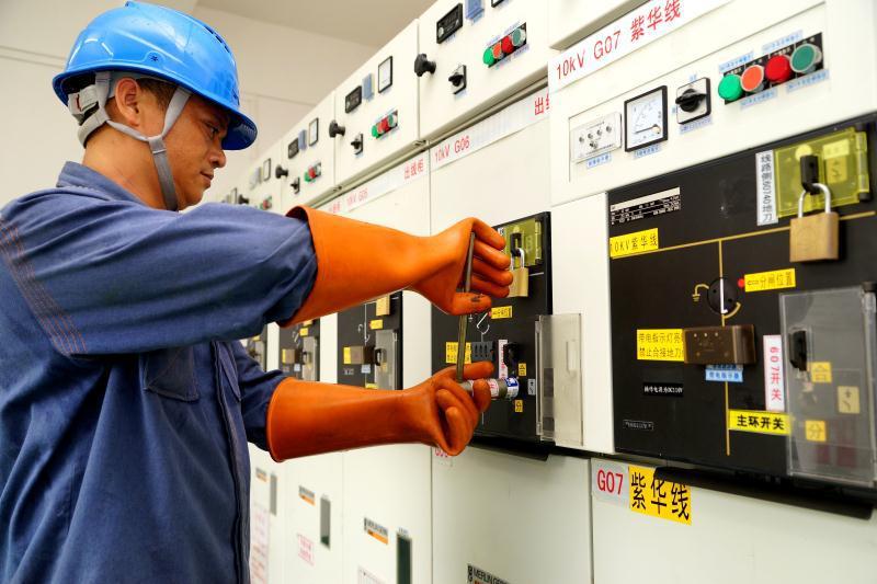 2018年电力可靠性指标发布会：10万千瓦及以上容量常规燃煤机组非计划停运总时间为95925.6小时