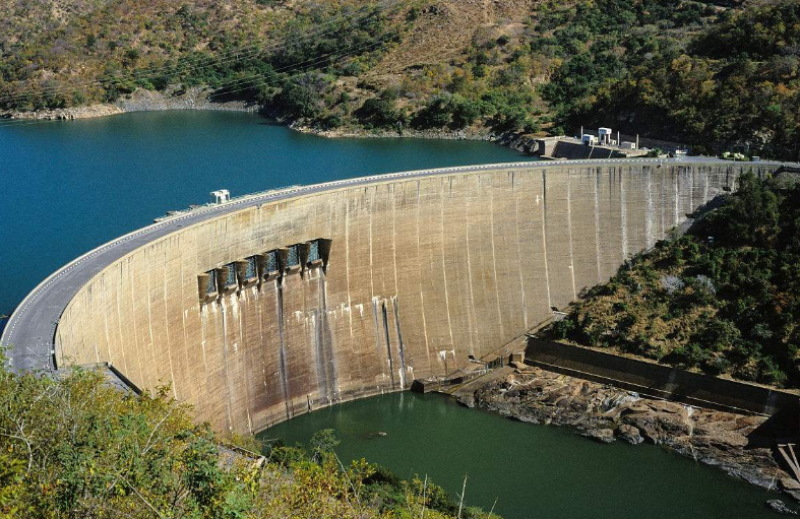 威胁荒野，水坝在巴尔干地区加剧了抗议活动