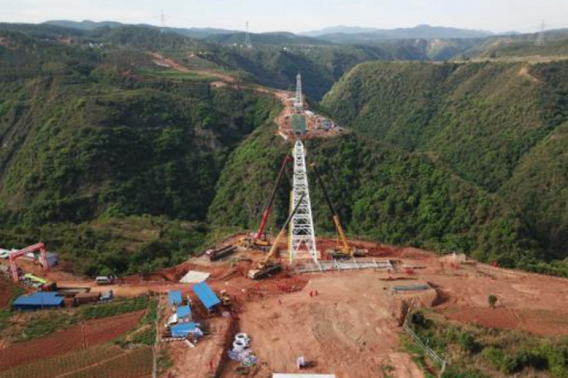 中国跨度最大天然气管道悬索跨越吊装成功：缅气入川关键工程