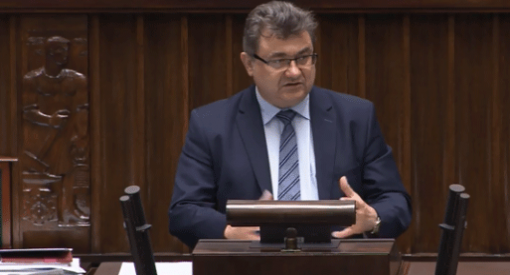 波兰能源部最终承认：RES目标受到威胁