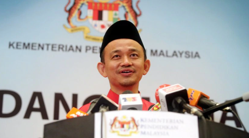 教育部将在砂拉越举行价值12.5亿令吉的太阳能新闻