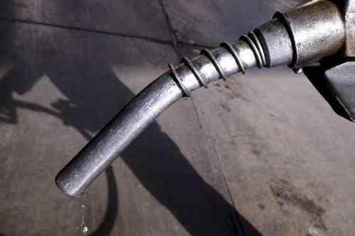 印度的纳亚拉能源公司开始削减伊朗石油进口量