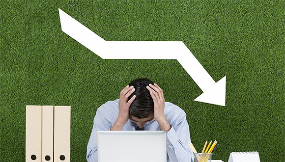 新能源汽车上下游呈“冰火两重天” 碳酸锂龙头股到买点了吗？