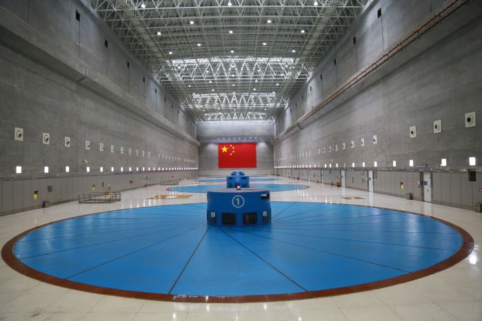 向家坝电站8台机组2018年首次全开运行