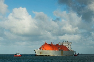 香港设立了世界上最大的浮式液化天然气进口码头