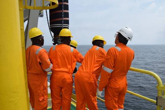 意大利的ENI公司在安哥拉境外发现新的石油