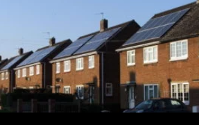 太阳能和电池为伦敦首个'虚拟电站'提供动力