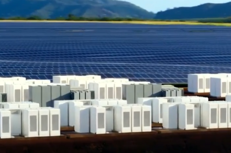 特斯拉将关闭九个州的十几个太阳能设施