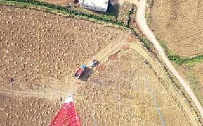 黎巴嫩的第一个风电场正在安装