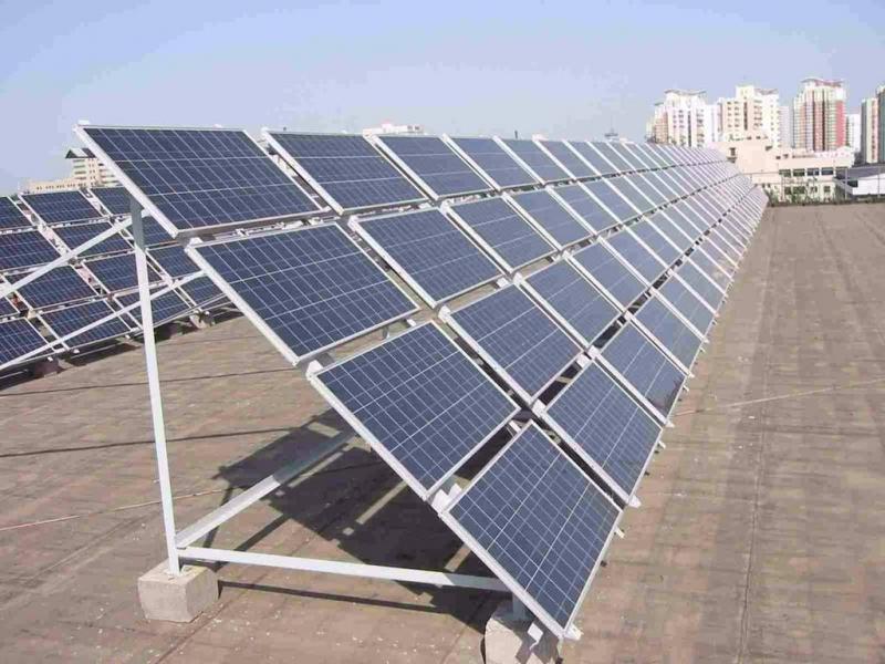 新加坡在学校安装太阳能电池板