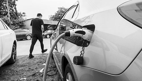 新能源汽车面临泡沫危机