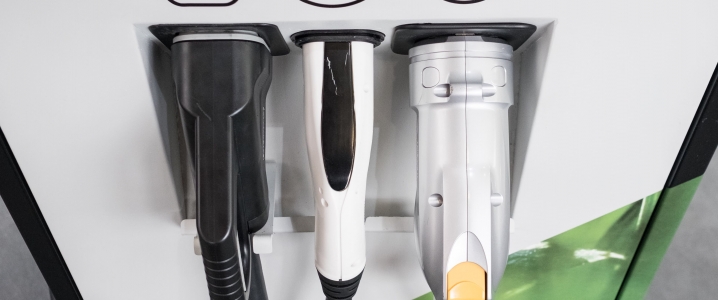 外媒：中国主导全球电动汽车市场