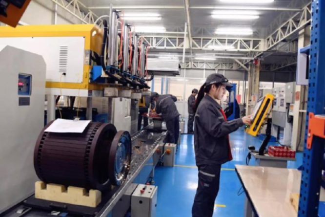 国内最大功率5500HP页岩气压裂泵电驱动系统下线