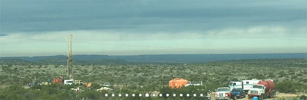 石油和天然气公司在德克萨斯州的Wells获得全部工作权益，获得灵活性