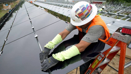 太阳能在北卡罗来纳州正在快速增长，但国家限制已经扼杀了风力发电