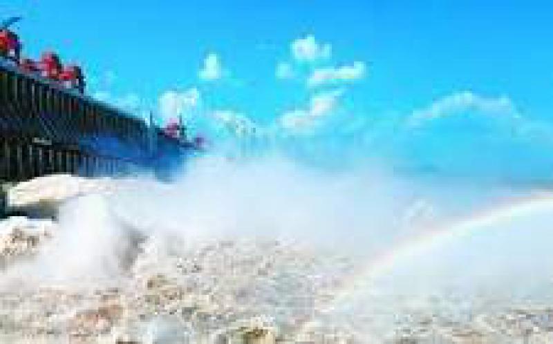 上半年全国火力发电量增8% 水力发电量增2.9%