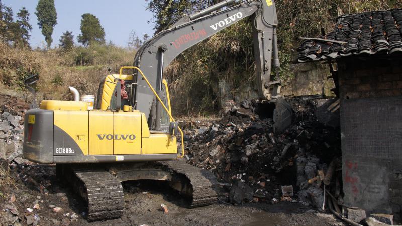 国家煤监局：采取停电限电等强制性措施淘汰落后小煤矿