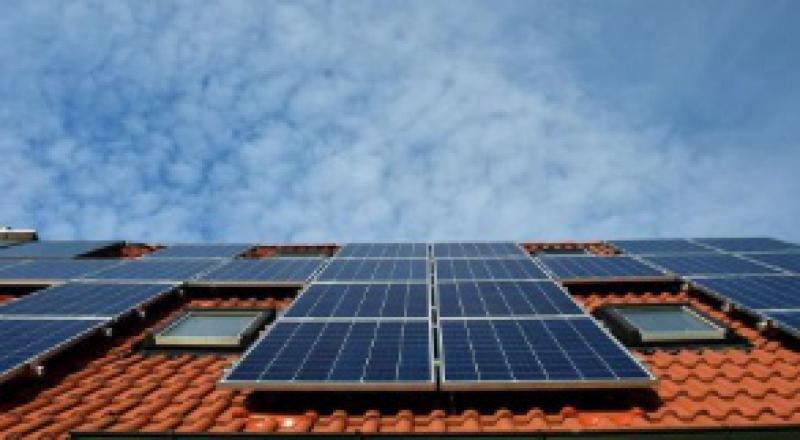 太阳能开发商要求政府重新考虑与制造业挂钩的招标