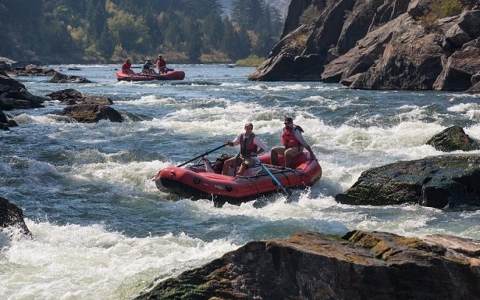 阿尔巴尼亚法院废除两个水电项目