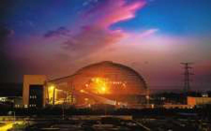 国内首个“四塔合一”热电项目投运