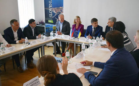 斯洛文尼亚的Riko将在乌克兰建造1000万欧元的太阳能发电厂