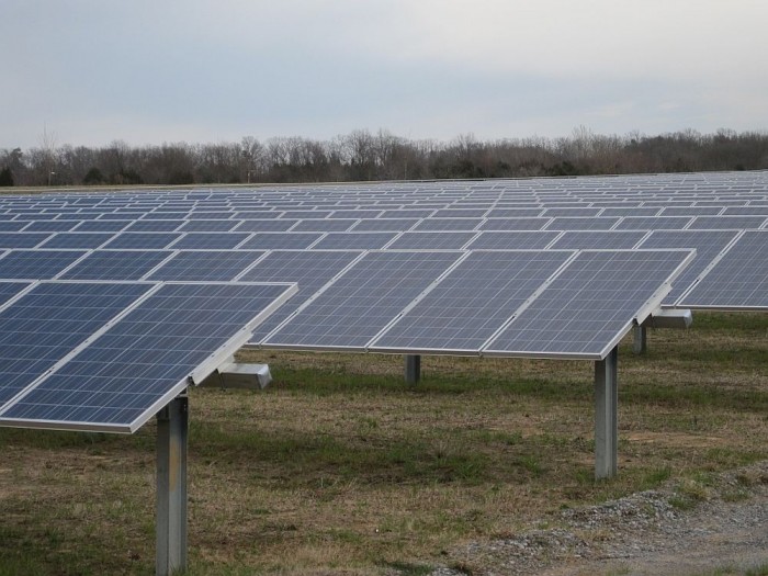 Apple等公司合作加速伊利诺伊州和弗吉尼亚州的可再生能源开发