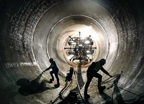 Iberdrola组装葡萄牙水电站组装第一台涡轮机