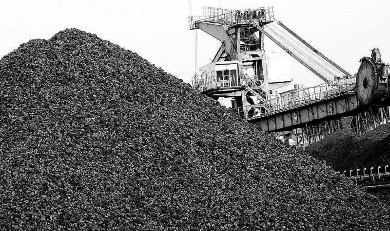 上半年煤炭业实现利润总额1564亿元 转型任务艰巨